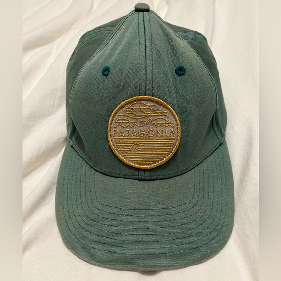 Vintage Patagonia cap. Green with Round Logo - Picture 1 of 3